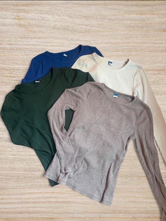 Old Navy Tops - Old Navy Ribbed Long Sleeve Bundle - Blue, Cream, Green, Taupe